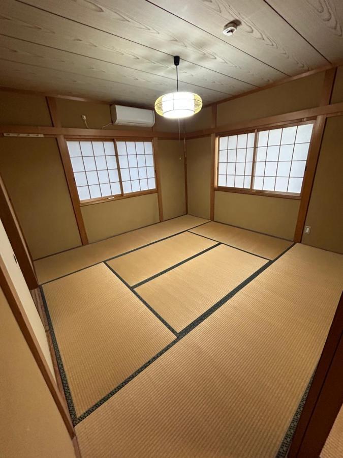 Holiday home 高島市一棟貸切別荘: グループ・ファミリー向け連泊割引 Takashima