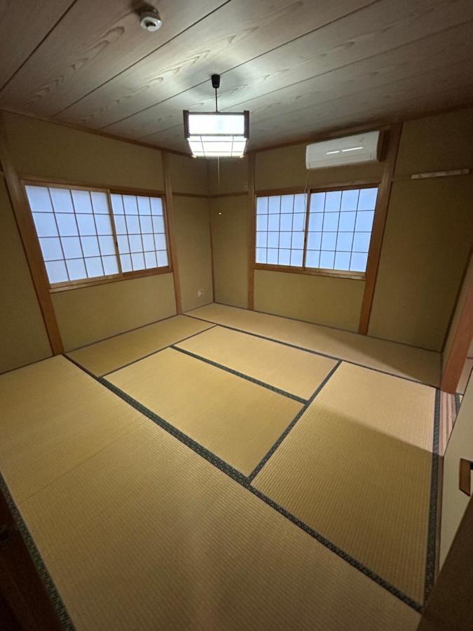 高島市一棟貸切別荘: グループ・ファミリー向け連泊割引 Takashima